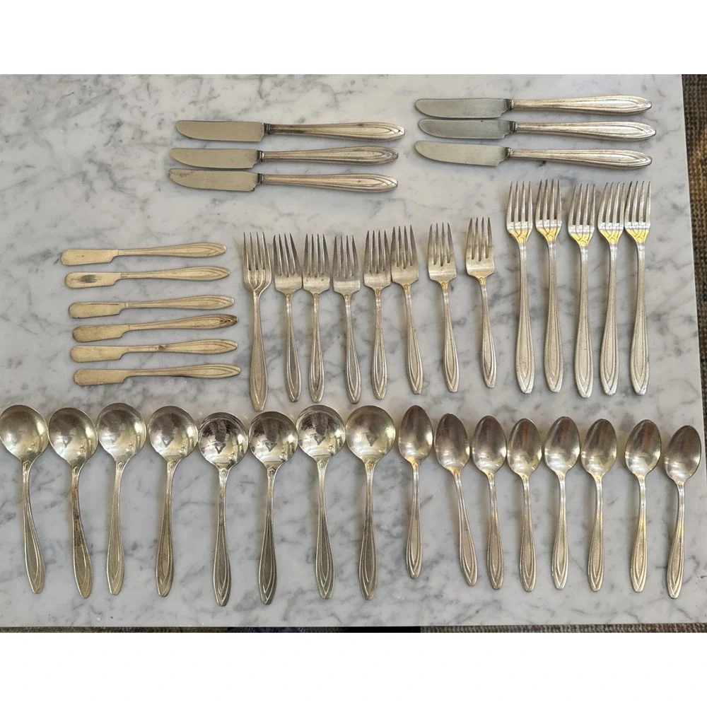 International Silver SILHOUETTE Stainless Steel Flatware-41 Pieces